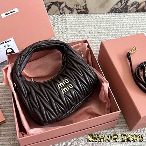 Túi xách Miu Miu Wander mini hobo bag hàng full box