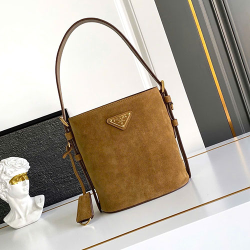 Túi Xách Prada Bucket Da Lộn Mềm 1BE078 Nâu Nhạt Siêu Cấp Size 22cm