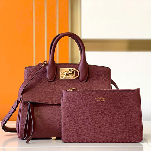 Túi xách Salvatore Ferragamo siêu vip gancini tote 21H159 màu đỏ mận