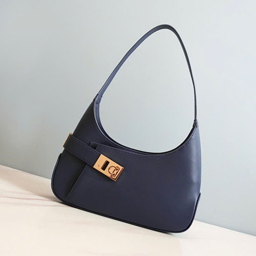 Túi xách Salvatore Ferragamo siêu vip hug flow túi du mục EE-216295 màu xanh dương