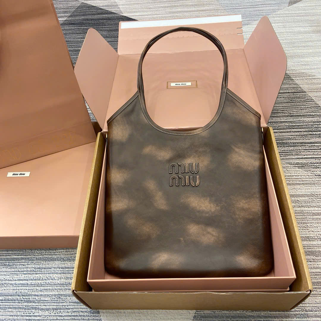 Túi Xách Tote Miu Miu Hobo Thu Đông 5BG231 Siêu Cấp 40cm