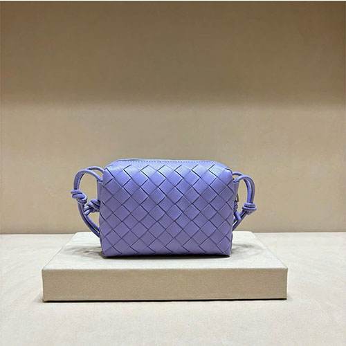 Túi xách woven mini box bag siêu VIP - size nhỏ